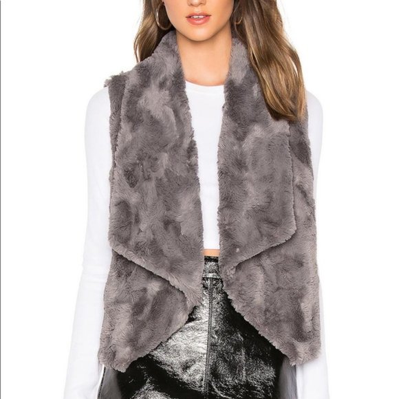 Jack by BB Dakota Gray Fur Vest - Picture 2 of 7